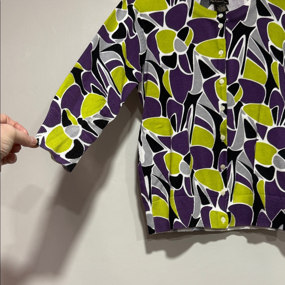 Nue Options Purple and Green Floral Cardigan - Picture 5 of 6